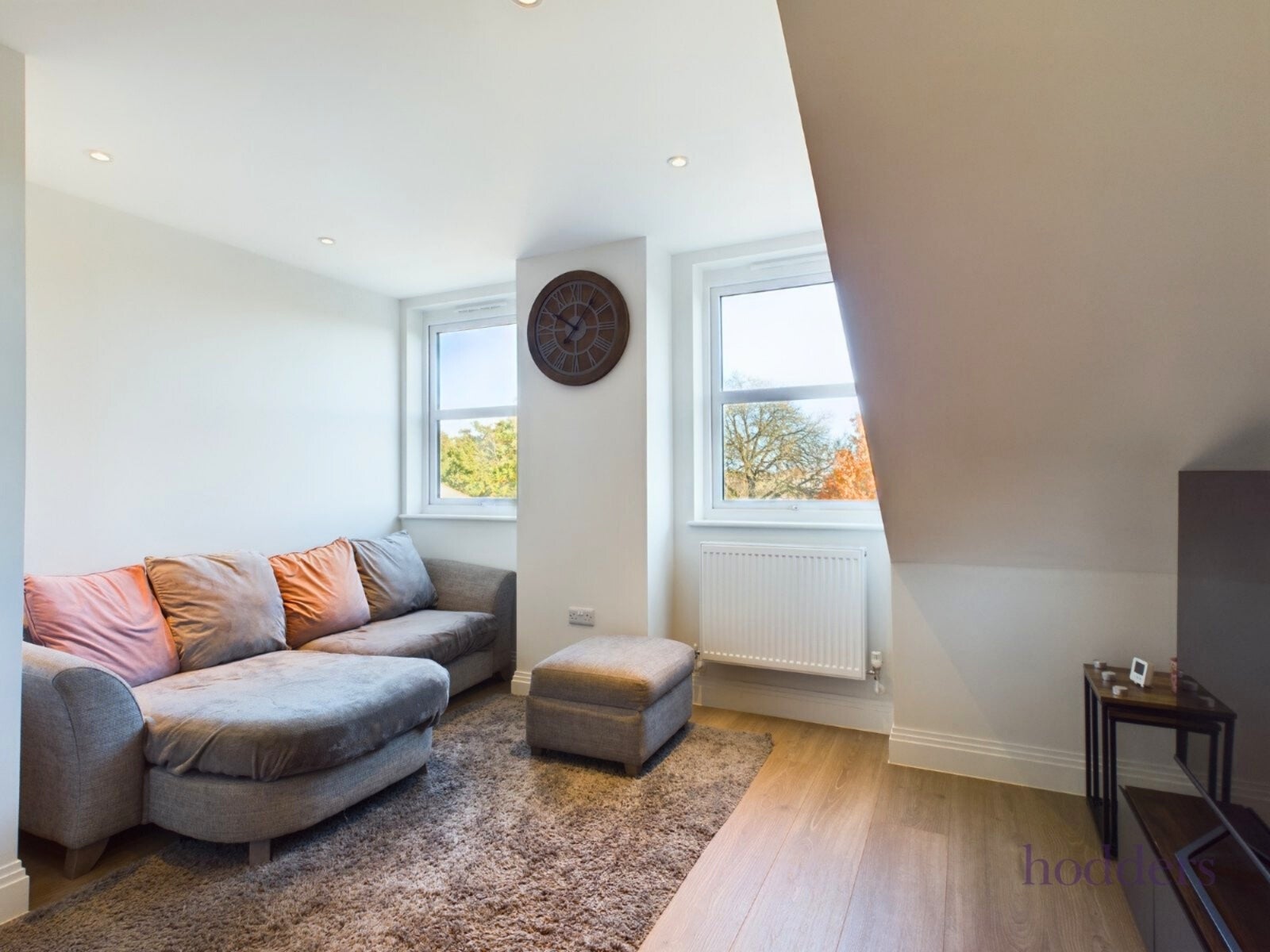 Flat Guildford Street in Borough of Runnymede