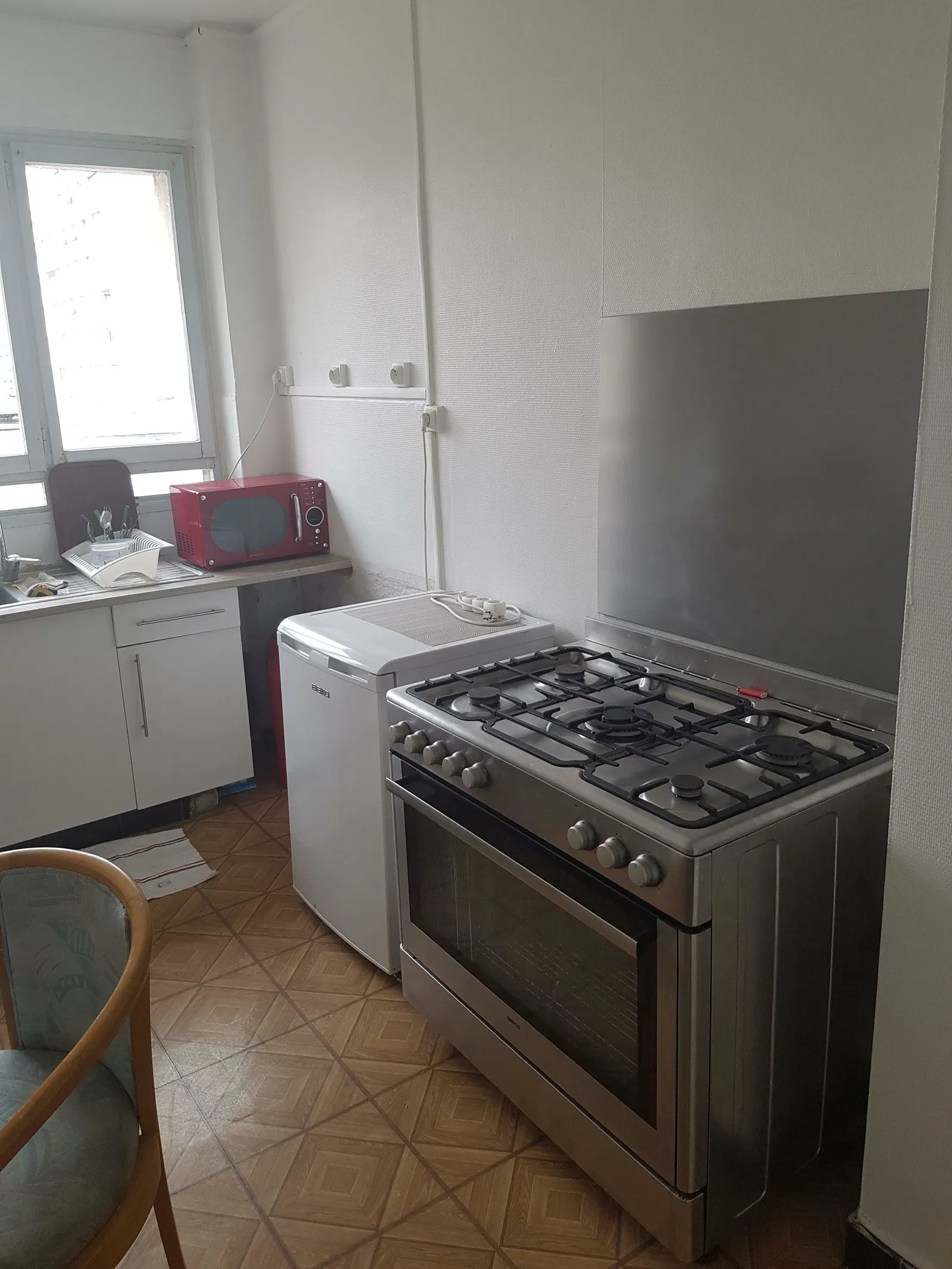 Room Avenue de Bel-Air in Villeurbanne