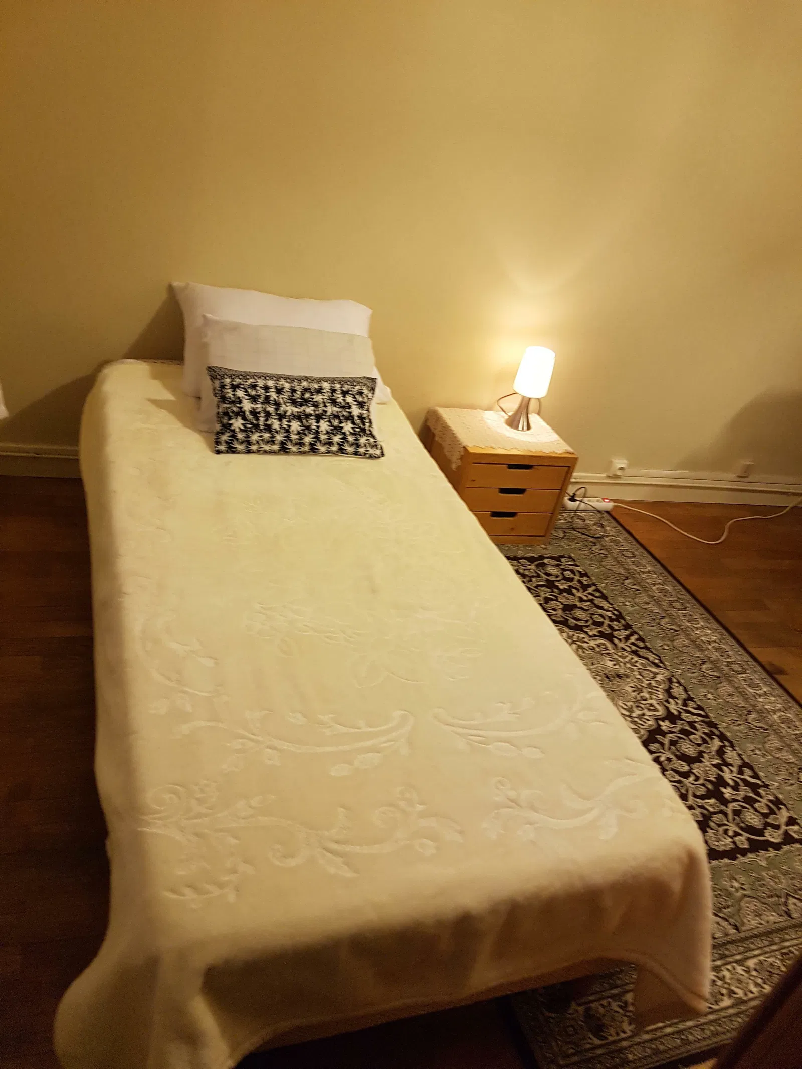 Room Avenue de Bel-Air in Villeurbanne