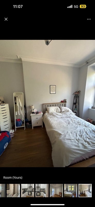 Room Cumbernauld Road in Glasgow