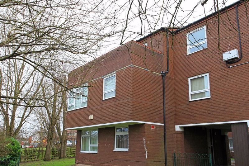 Flat Randlay Avenue in Telford