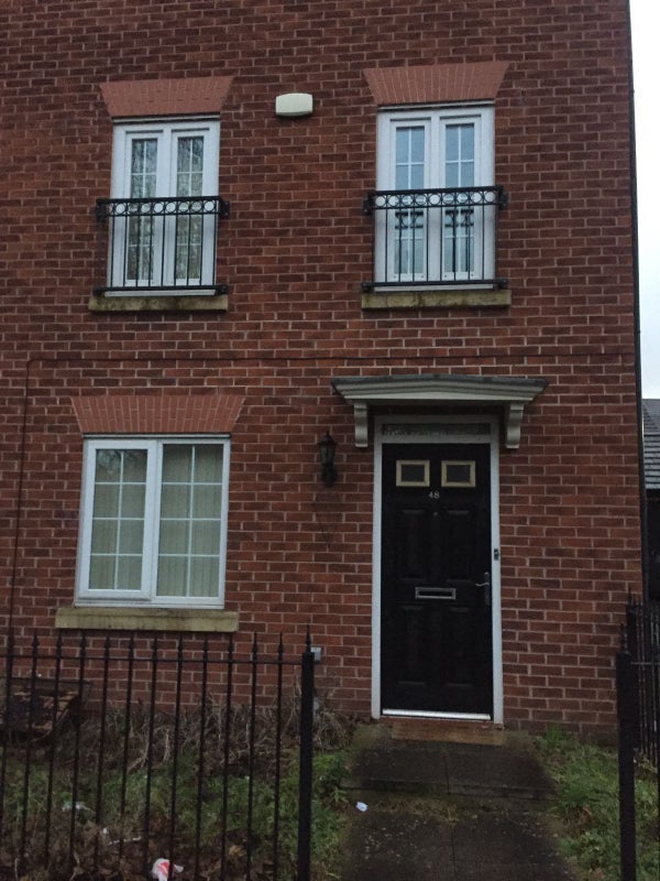 Room Paprika Close in Manchester