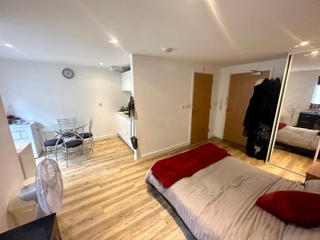 Flat Primrose Street in Cambridge