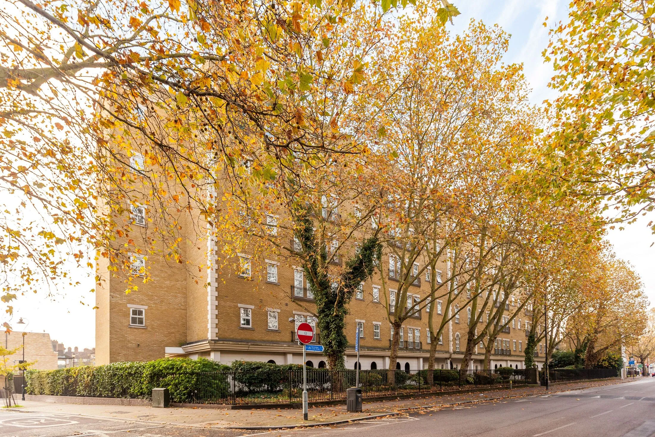 Flat Abbey Street in Greater London