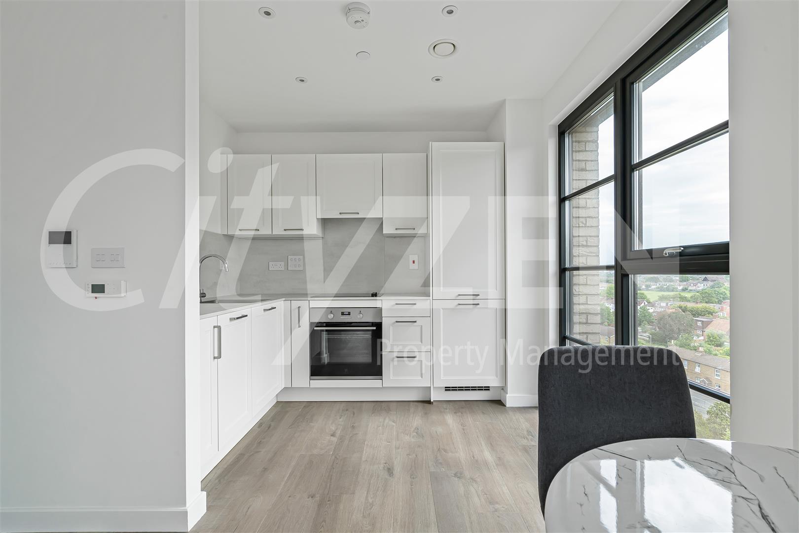 Flat Burlington Road in Greater London