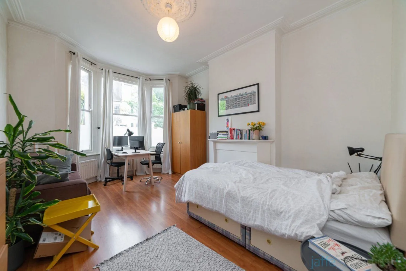 Flat Gladys Road in Greater London