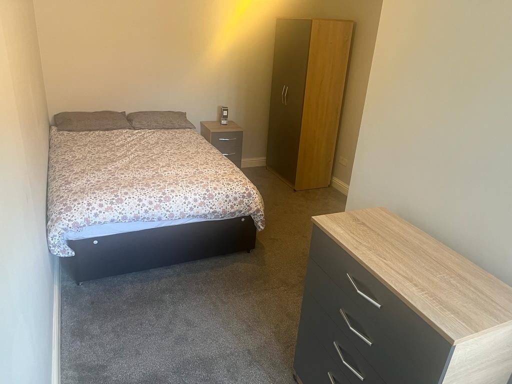 Room Woodgate Gardens in Birmingham