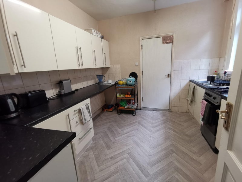 Room Rutland Gardens in Greater London