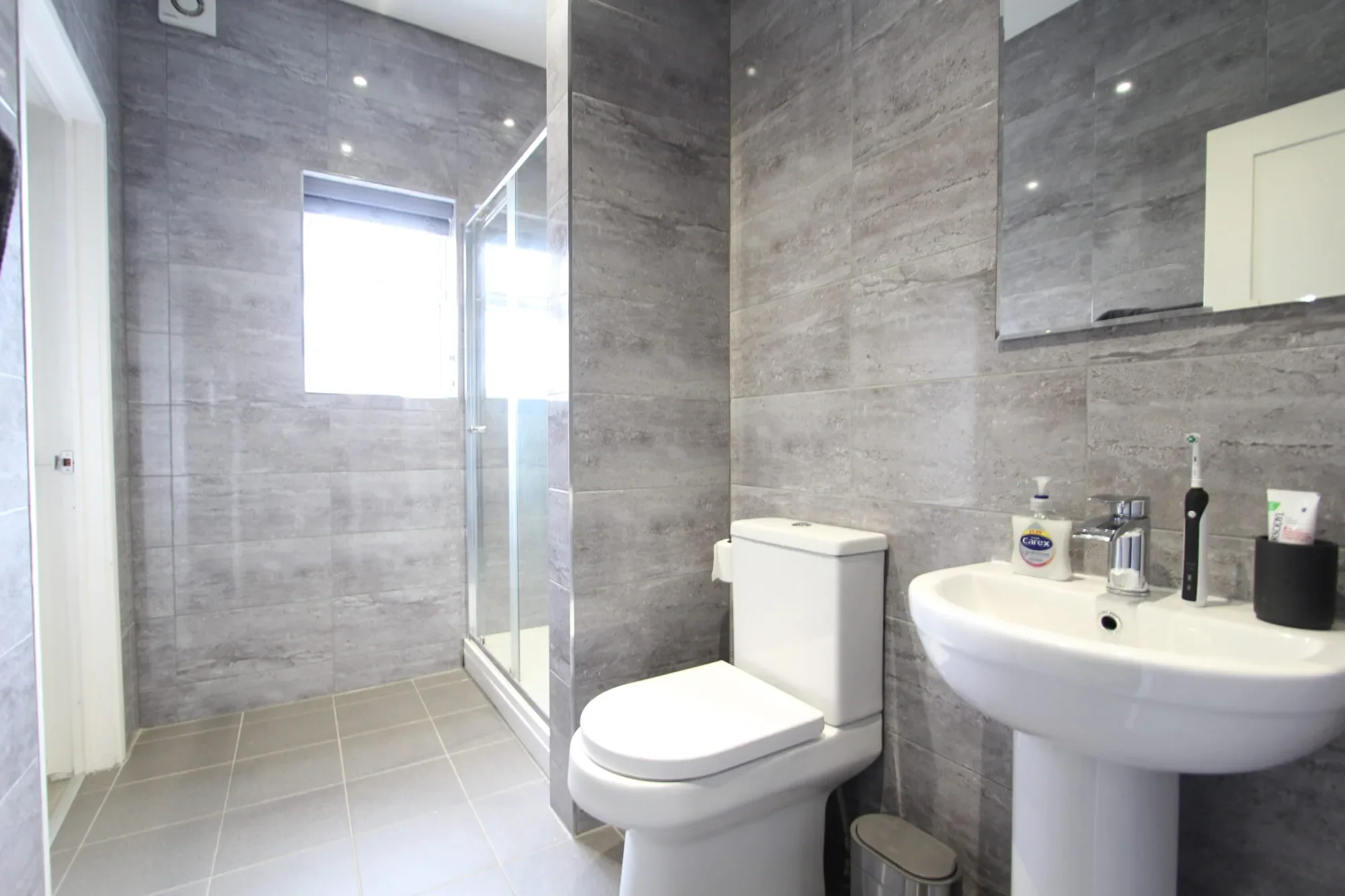 Flat Wharncliffe Road in Sheffield