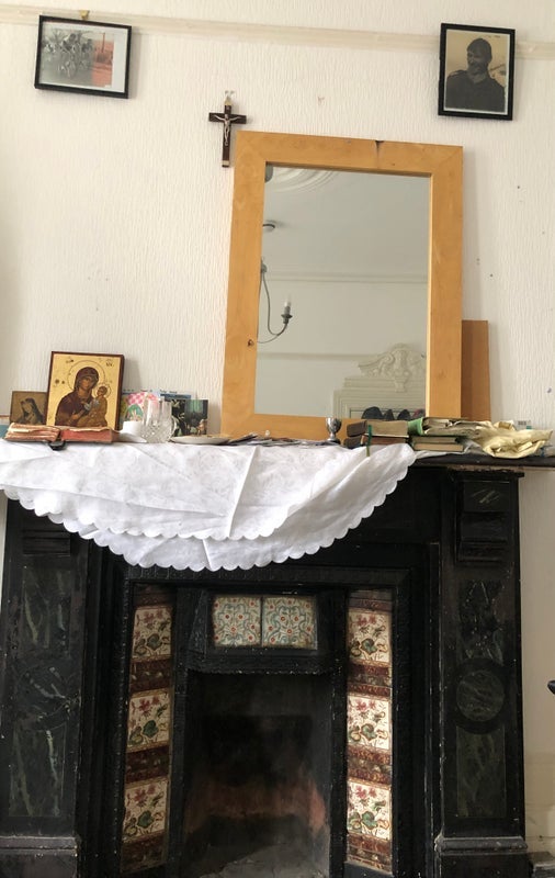 Room Ferme Park Road in Greater London