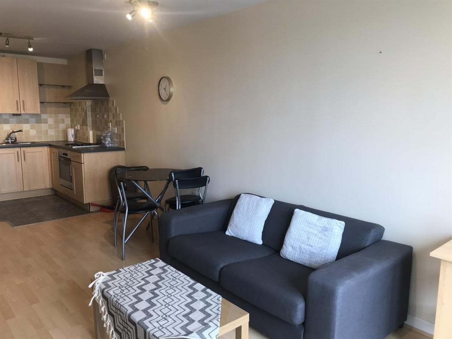 Flat Elmwood Lane in Leeds