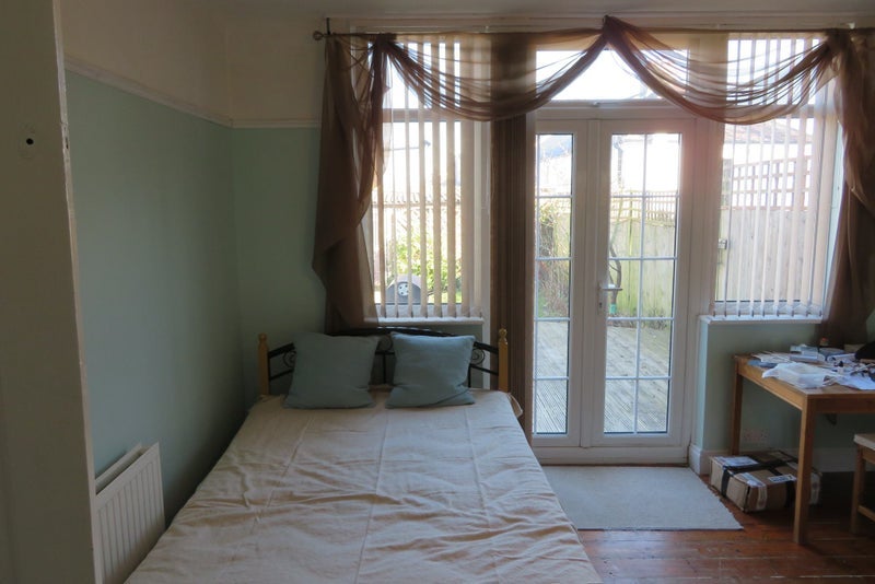 Room Wharncliffe Road in Greater London