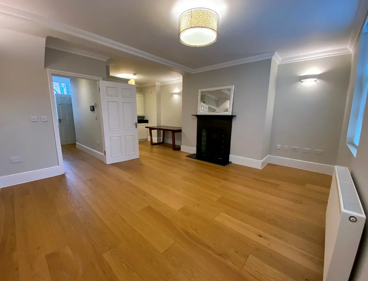 House Worple Way in Greater London