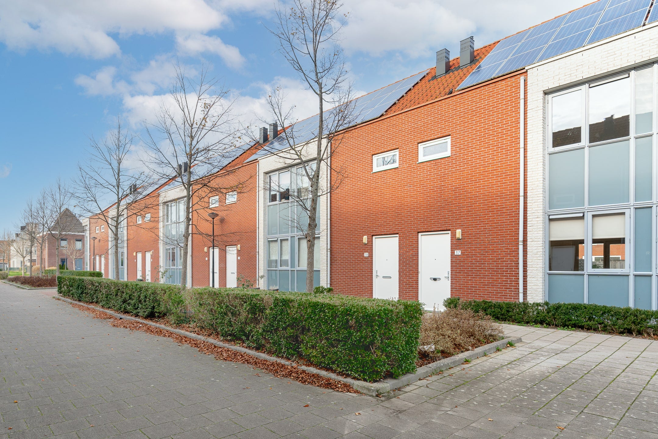 House Middenweg in Heerhugowaard