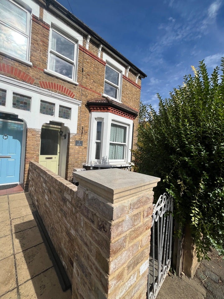 House Tritton Road in Greater London