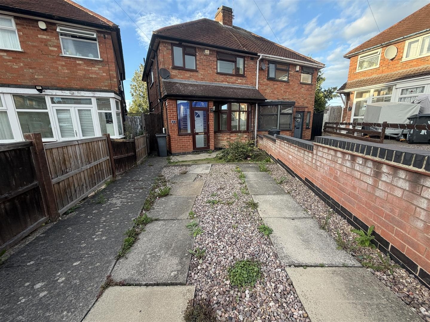 House Bryngarth Crescent in Leicester