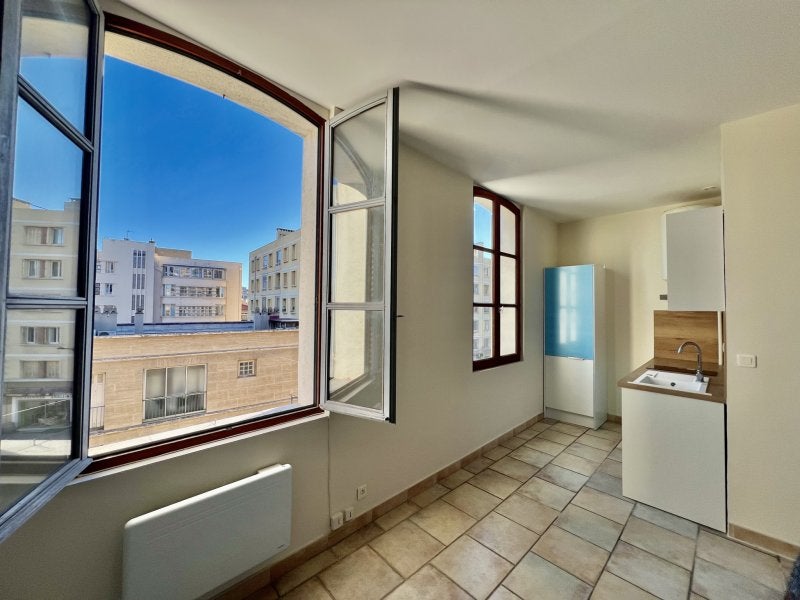 Appartement Rue Caisserie à Marseille