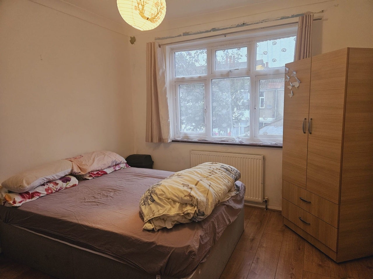 Room Mayville Road in Greater London