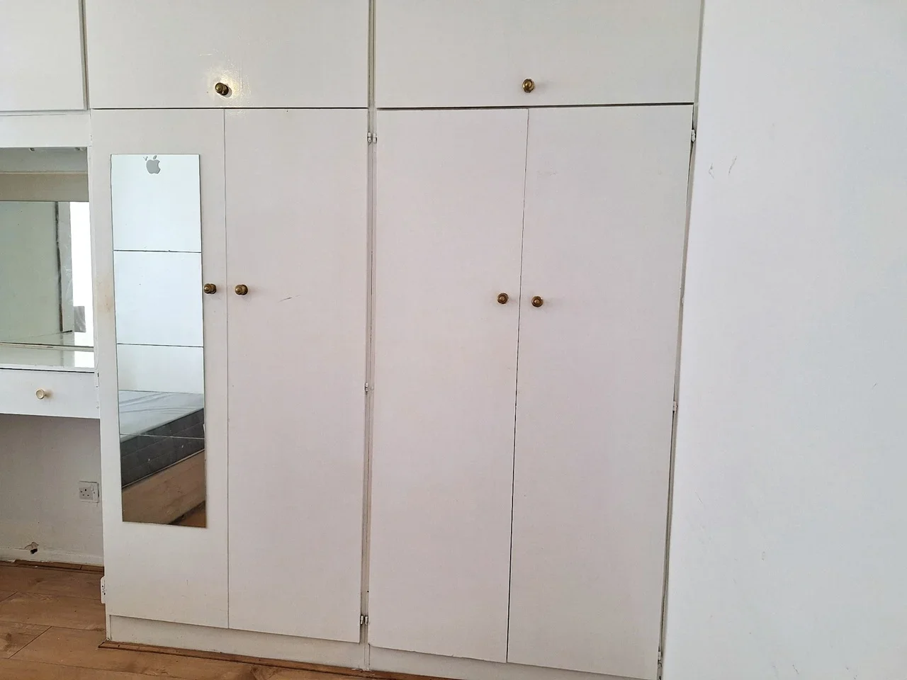 Room Mayville Road in Greater London