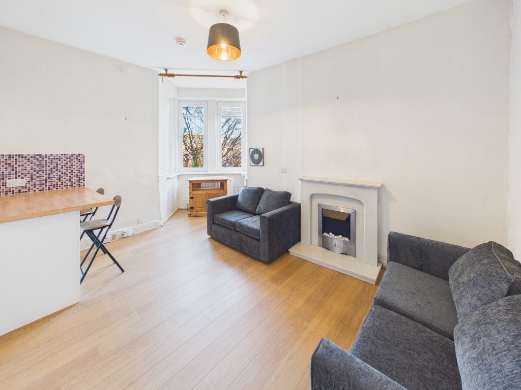 Flat Bothwell Street in City of Edinburgh