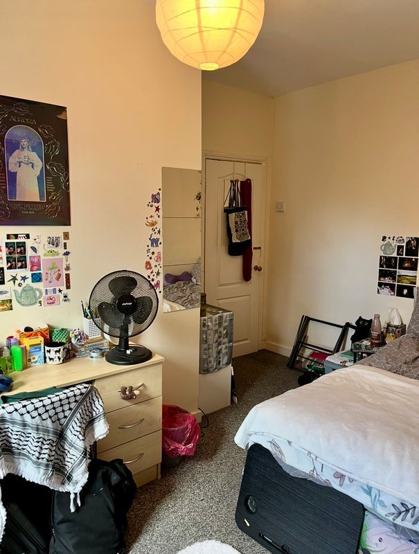 Room Granby Place in Leeds