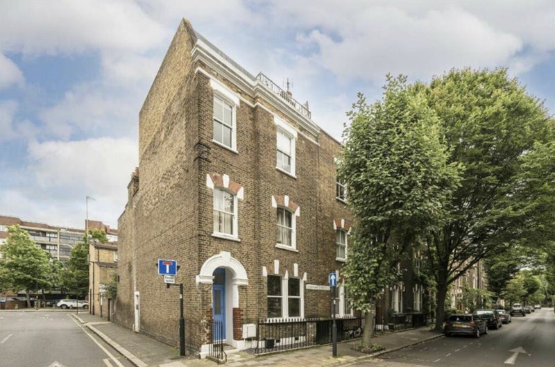 Room Pearman Street in Greater London