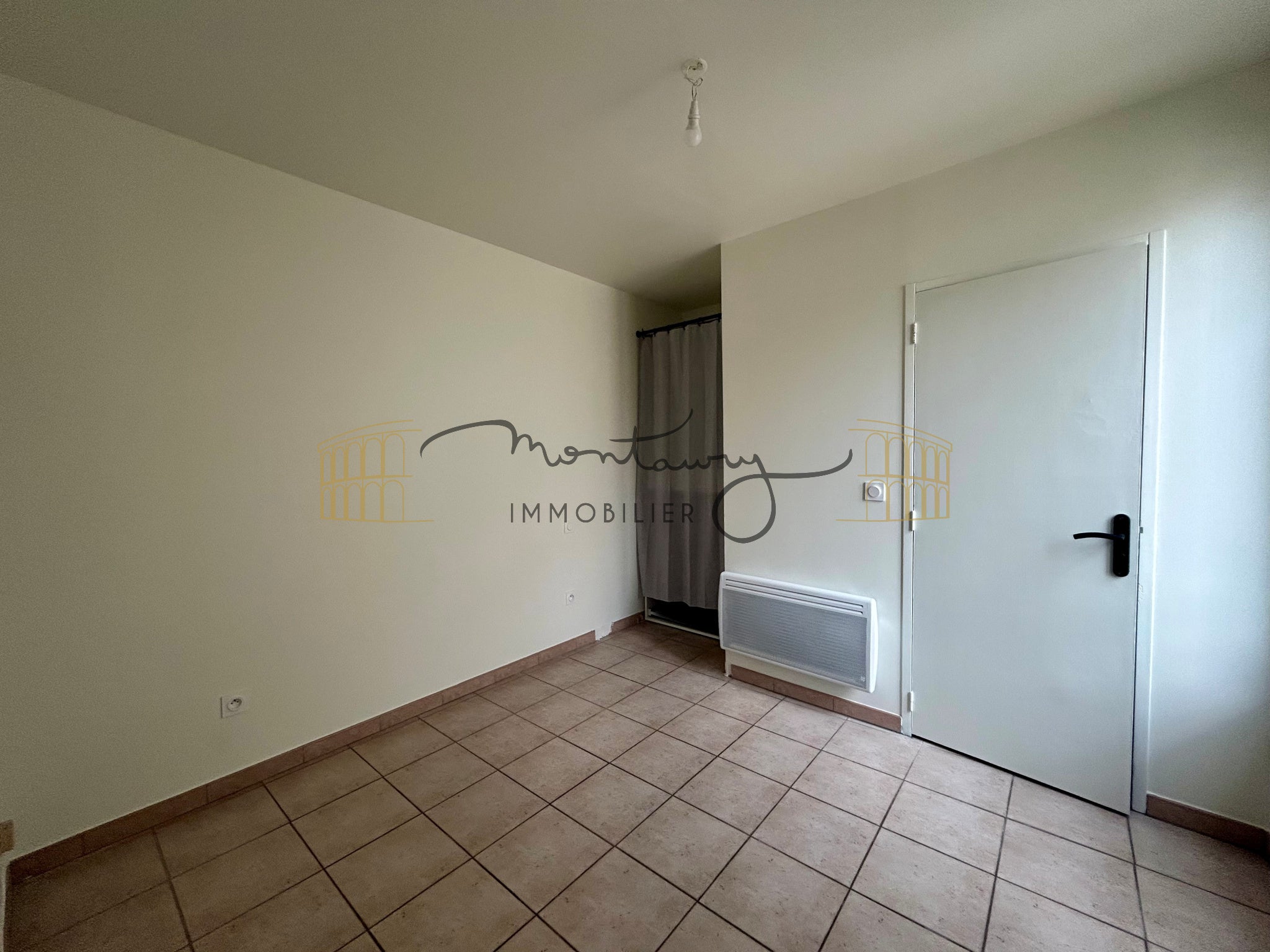 Appartement Route d'Avignon à Nîmes