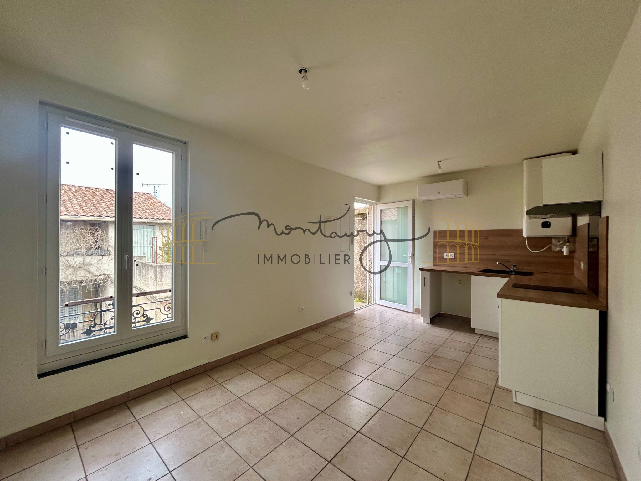 Appartement Route d'Avignon à Nîmes