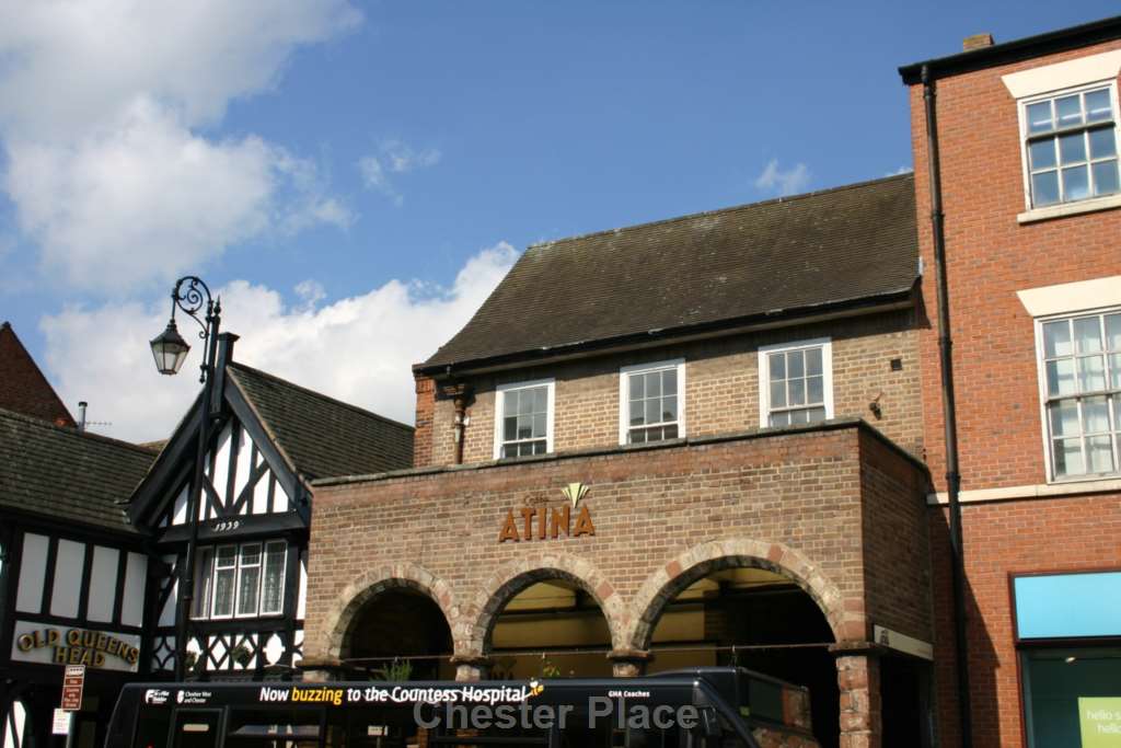 Flat Foregate Street in Chester