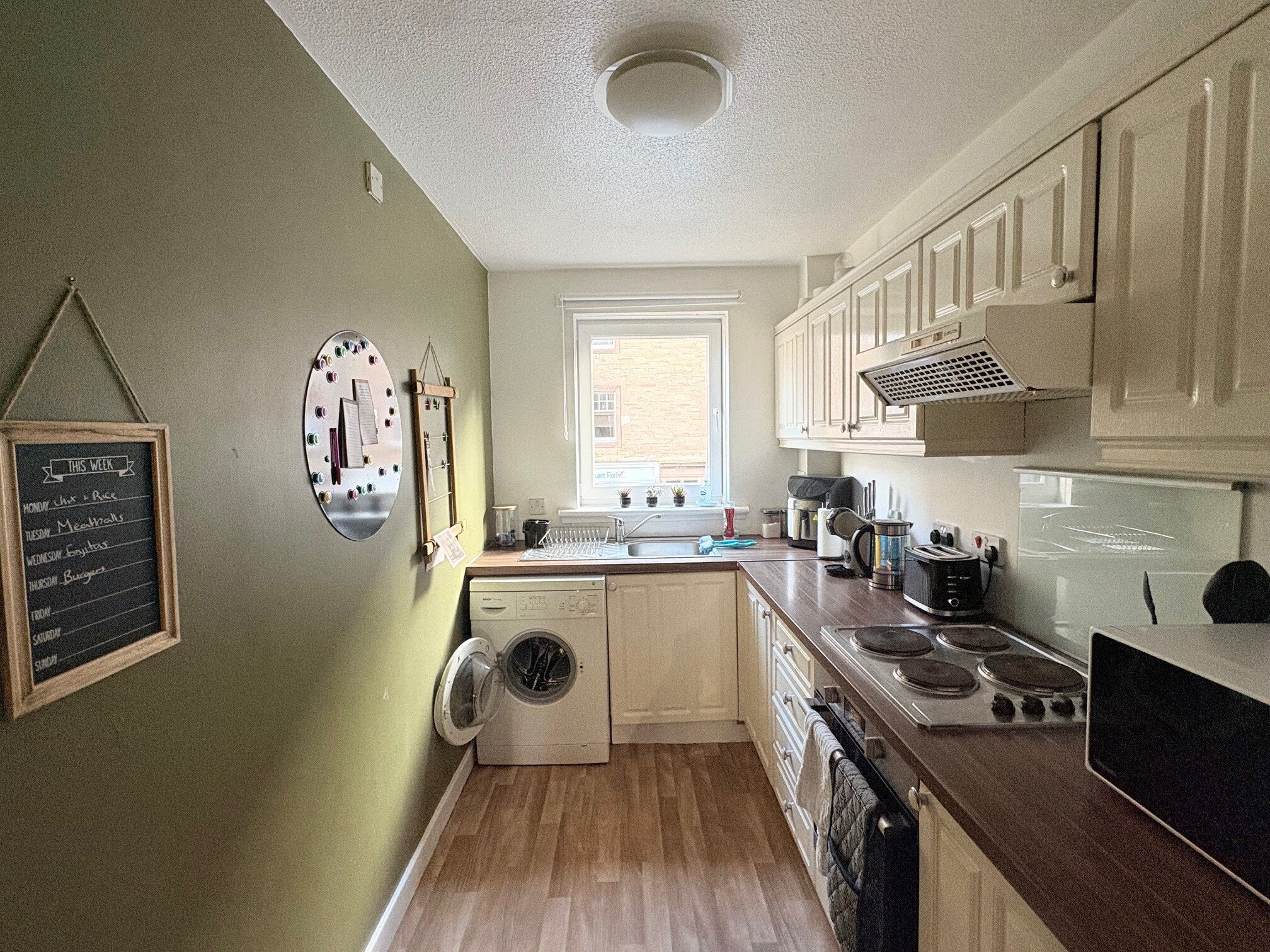 Flat Slateford Road in City of Edinburgh