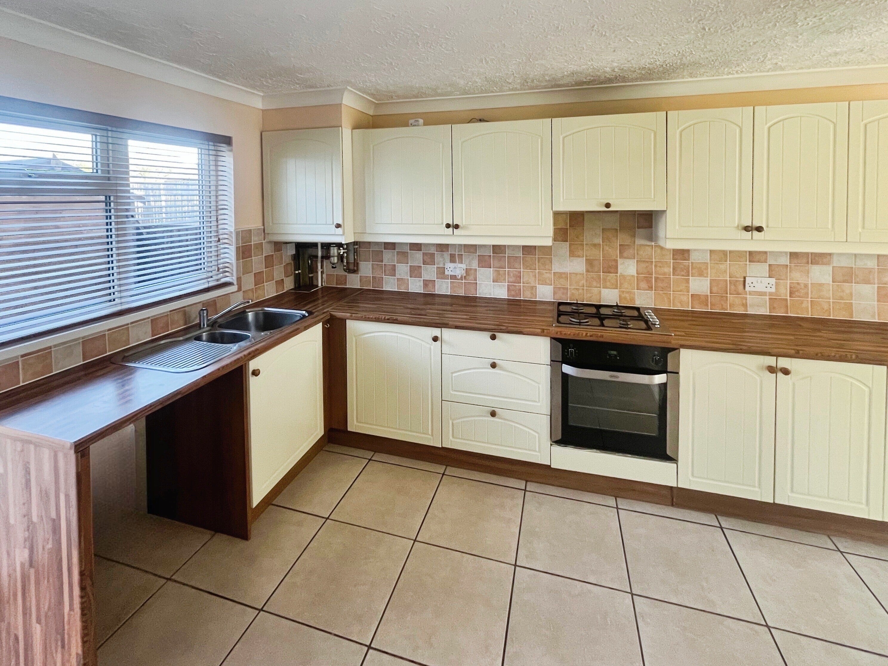 House Latchetts Shaw in Basildon