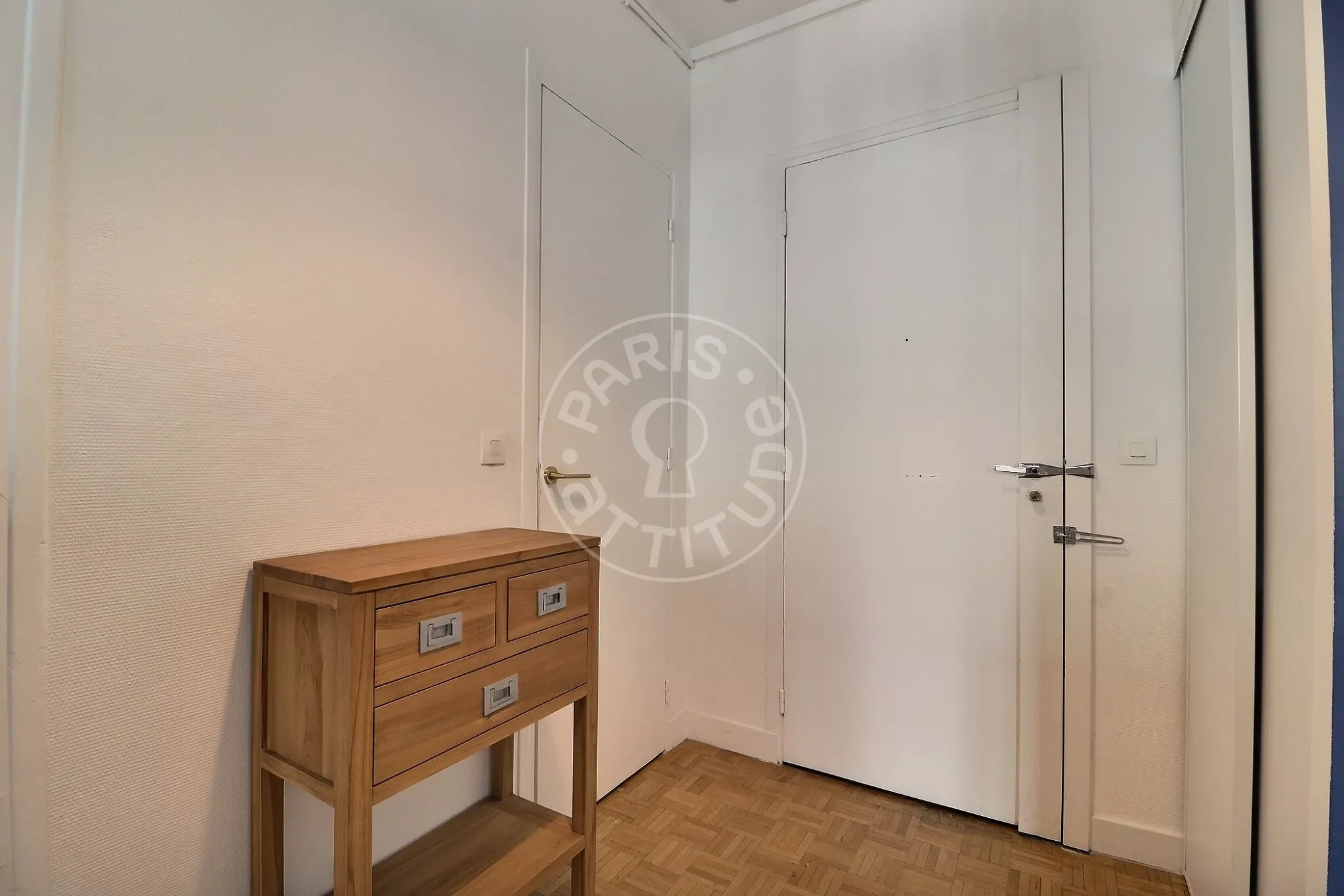 Flat Rue de Vaugirard in Paris
