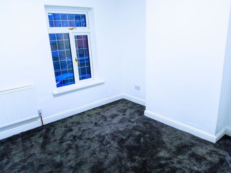 Room Best Street in Stoke-on-Trent