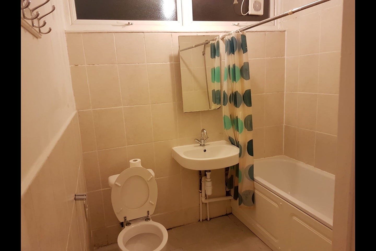 Flat Fenwick Place in Greater London