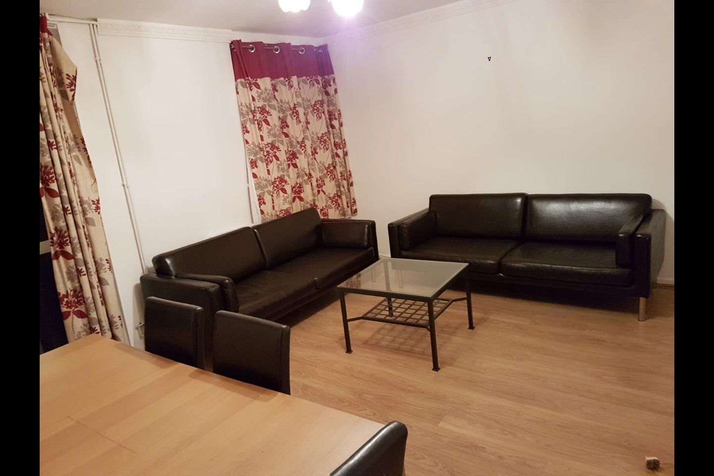 Flat Fenwick Place in Greater London