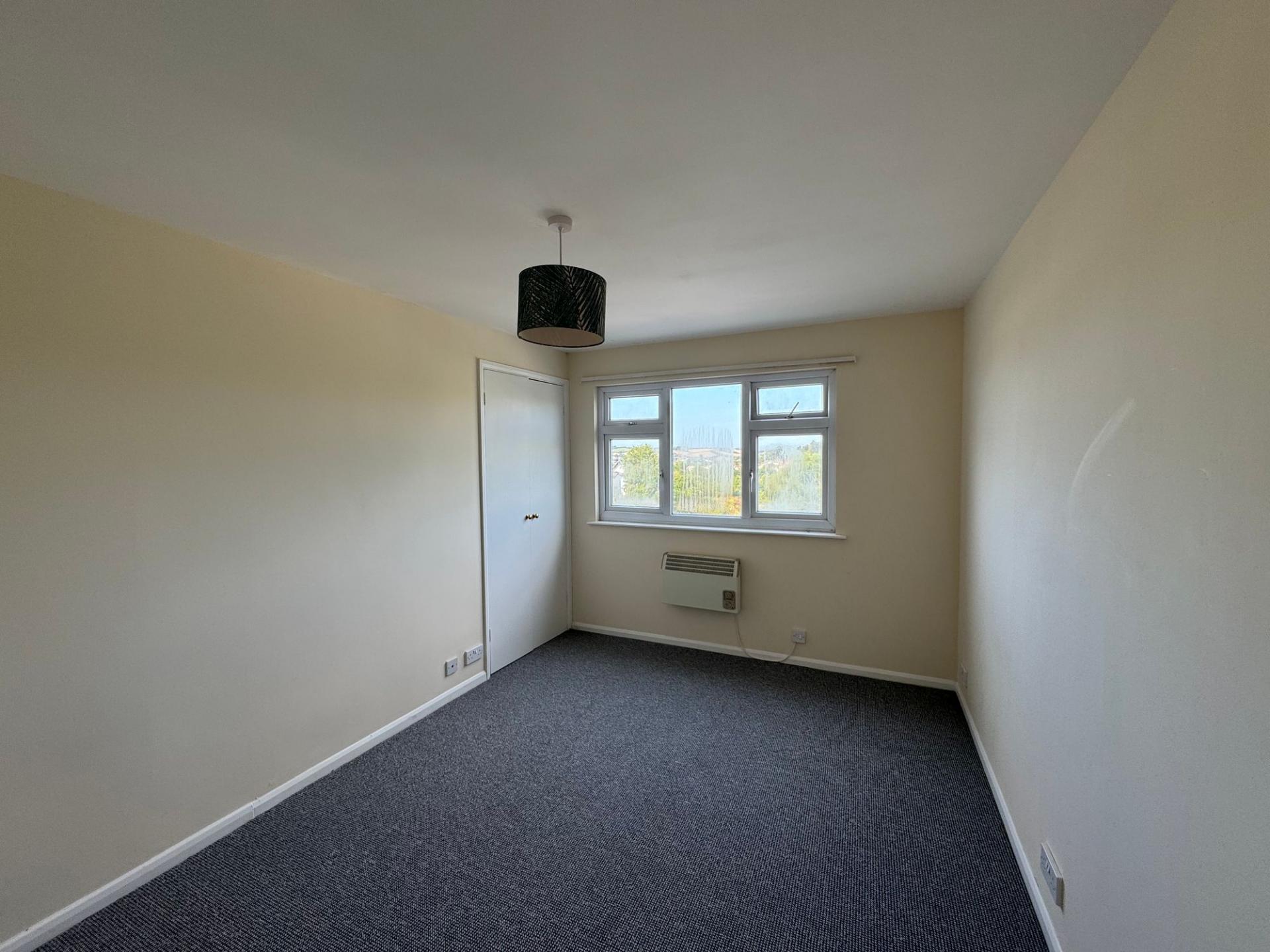 Flat Barton Hill Road in Torquay