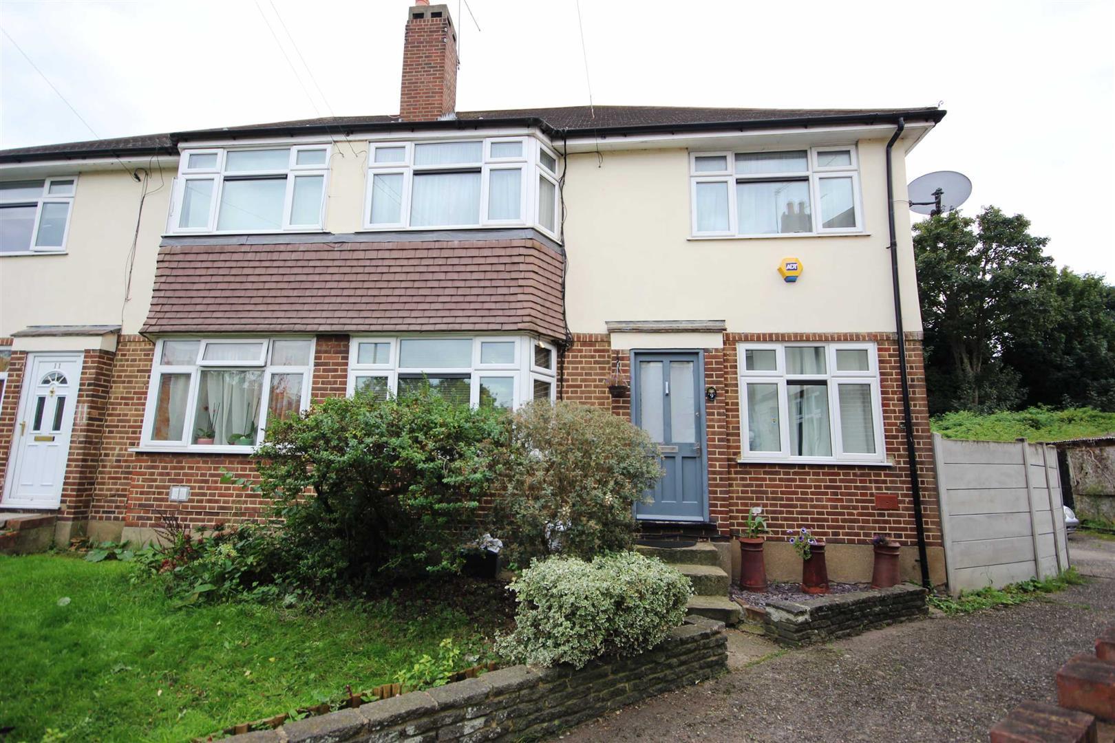House Leyburn Close in Greater London