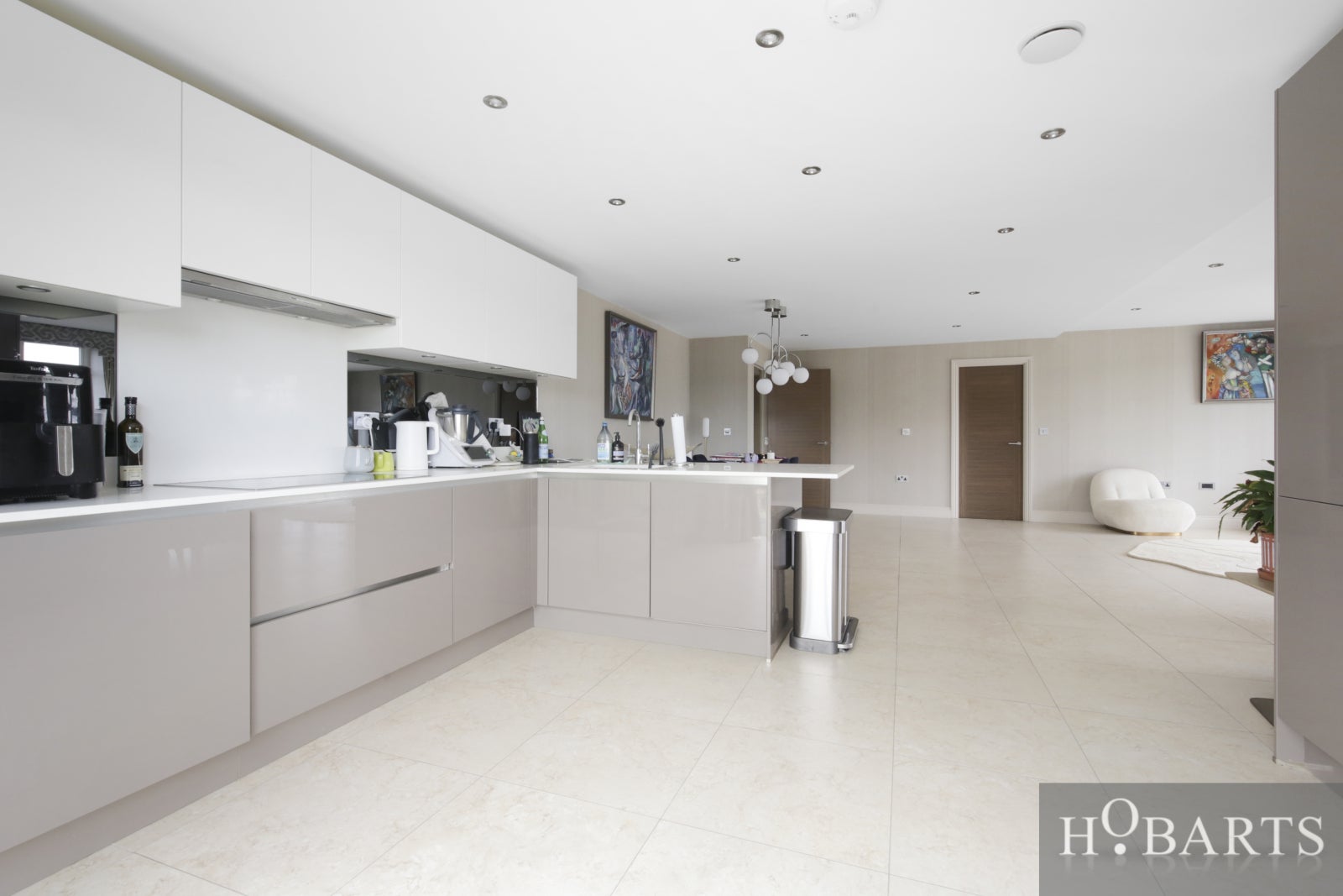 Flat Marlborough Drive in Hertsmere
