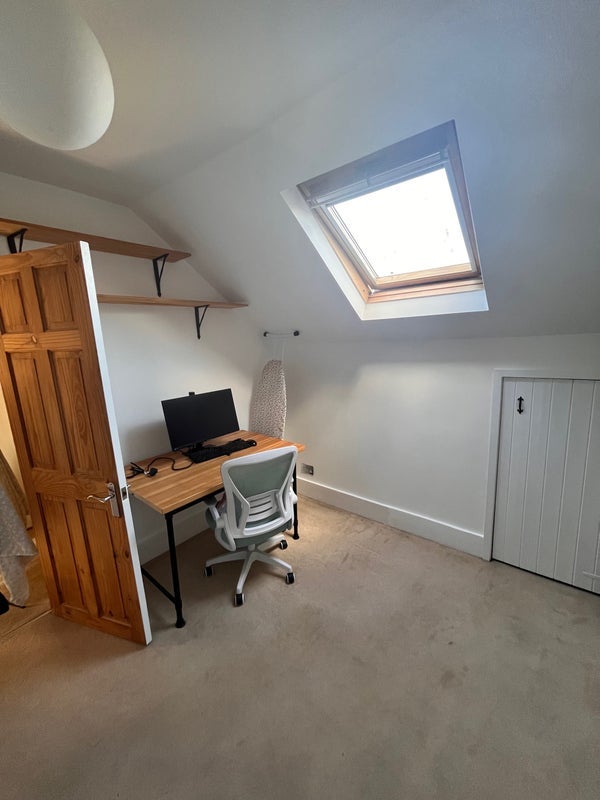 Room Felsham Road in Greater London