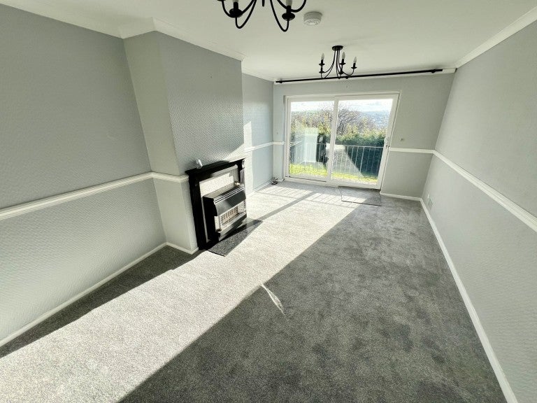 House Courtlands Park in Carmarthen