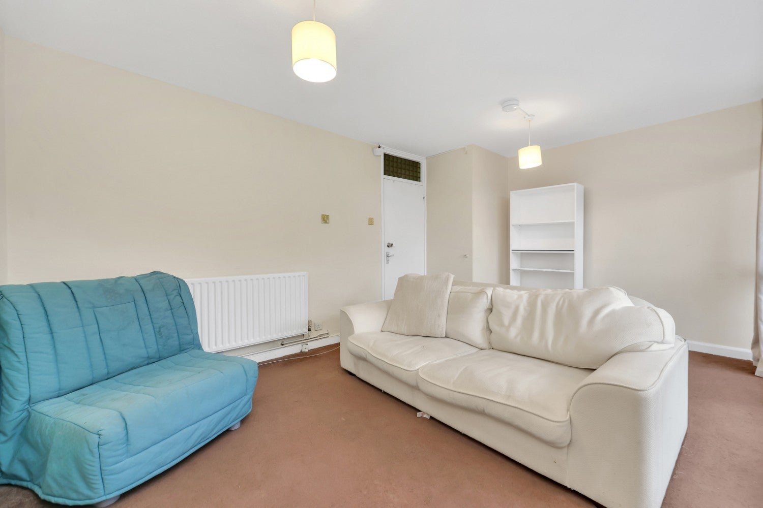 Flat Gough Walk in Greater London