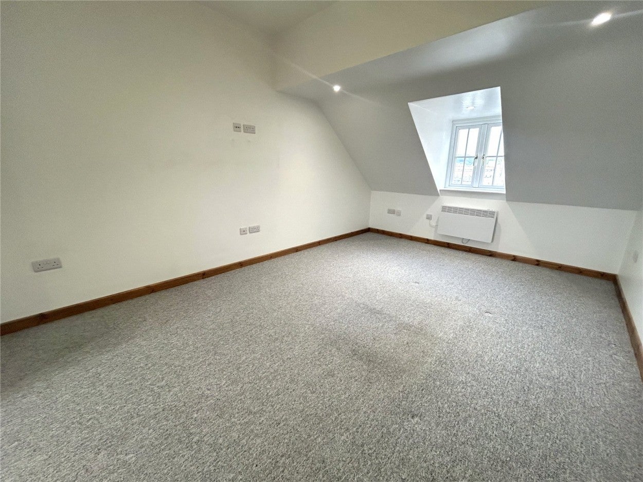 Flat Shortbridge Street in Newtown
