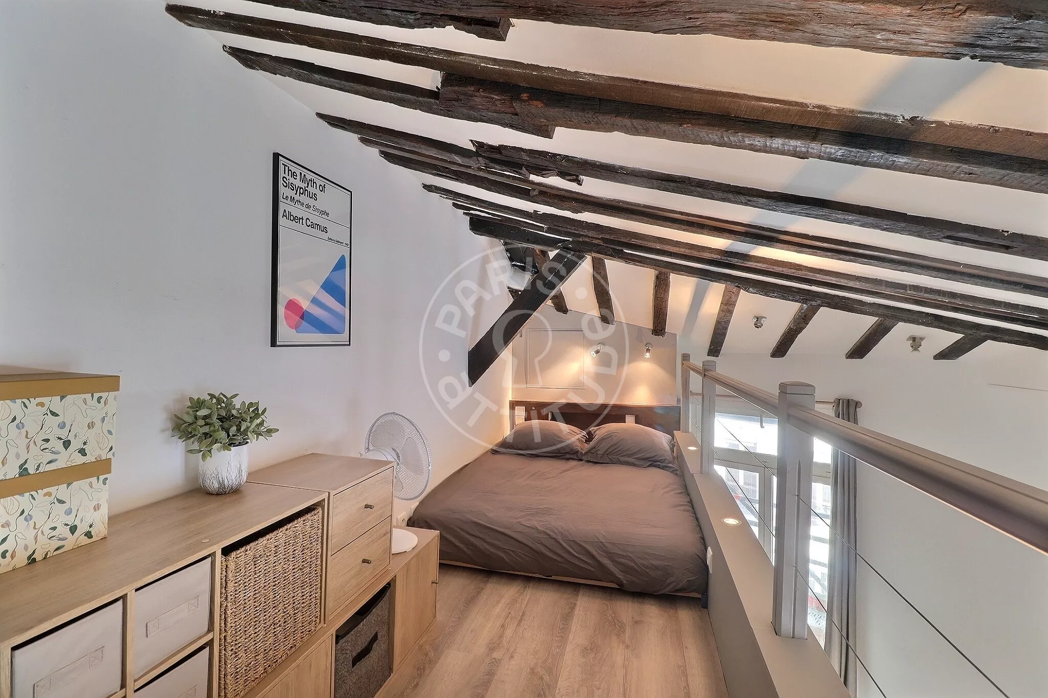Appartement Rue du Pont aux Choux à Paris