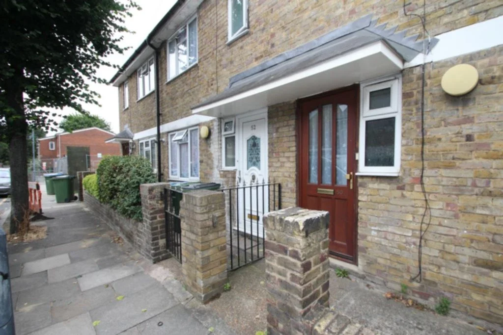 Room Armitage Road in Greater London