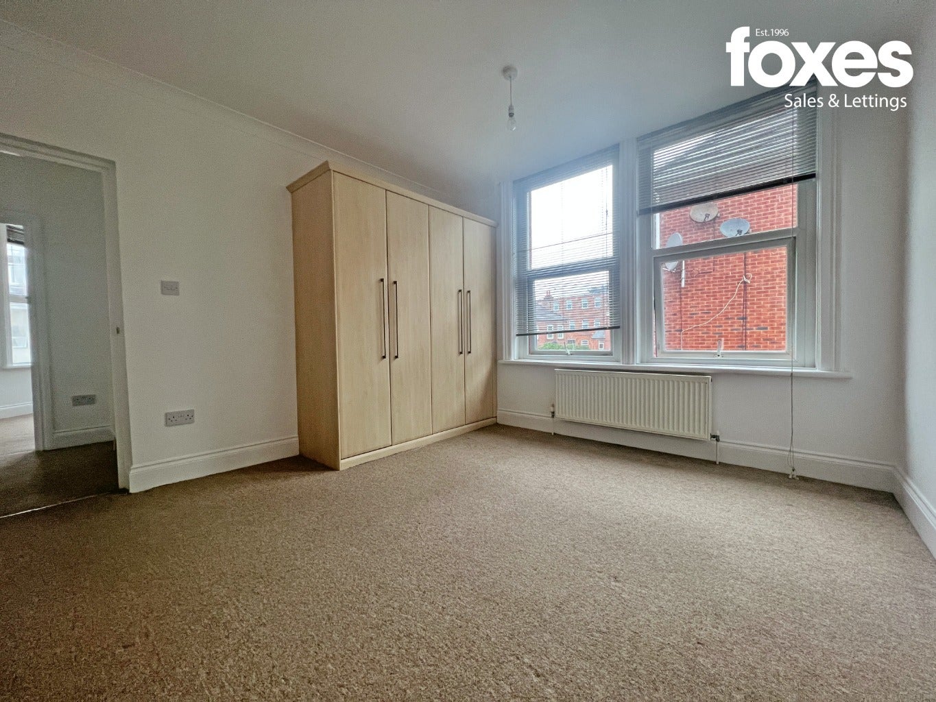 Flat Adeline Road in Bournemouth