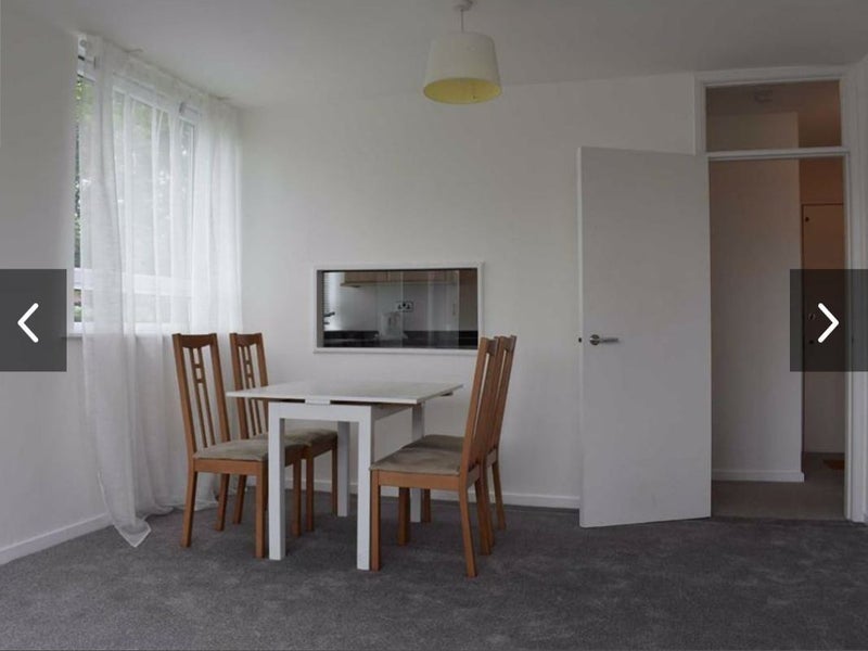 Flat Elmwood Court in Birmingham