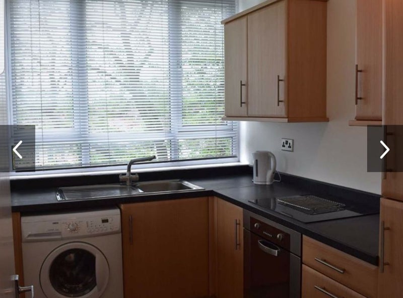 Flat Elmwood Court in Birmingham
