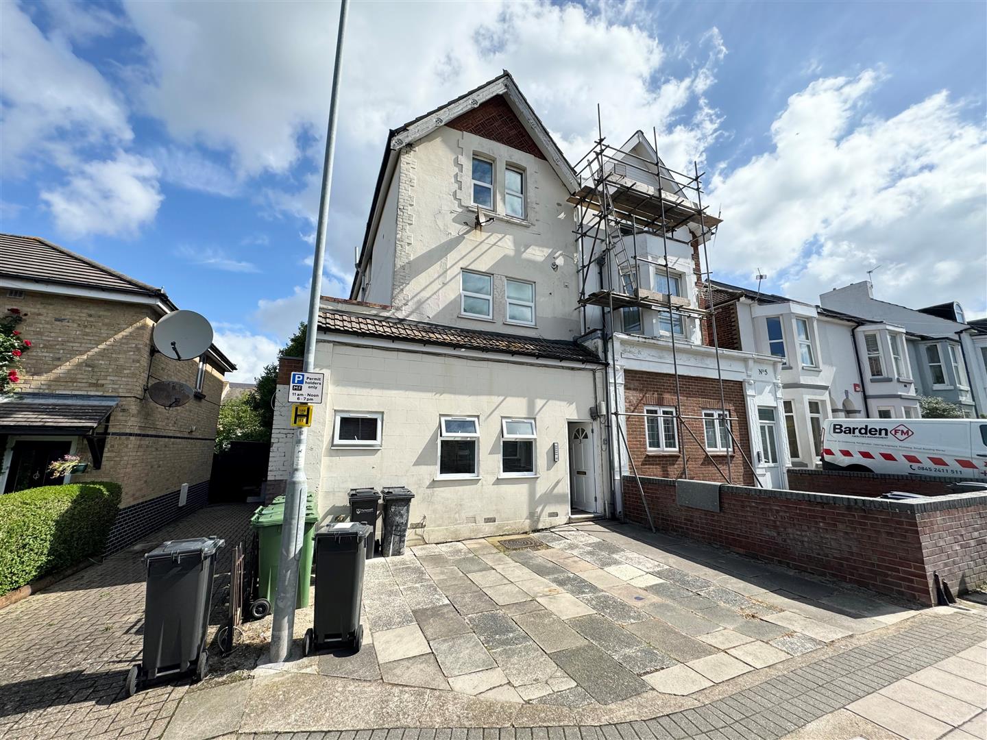 Flat Granada Road in Portsmouth