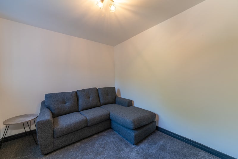 Room Ashwell Street in Gedling