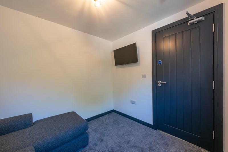 Room Ashwell Street in Gedling